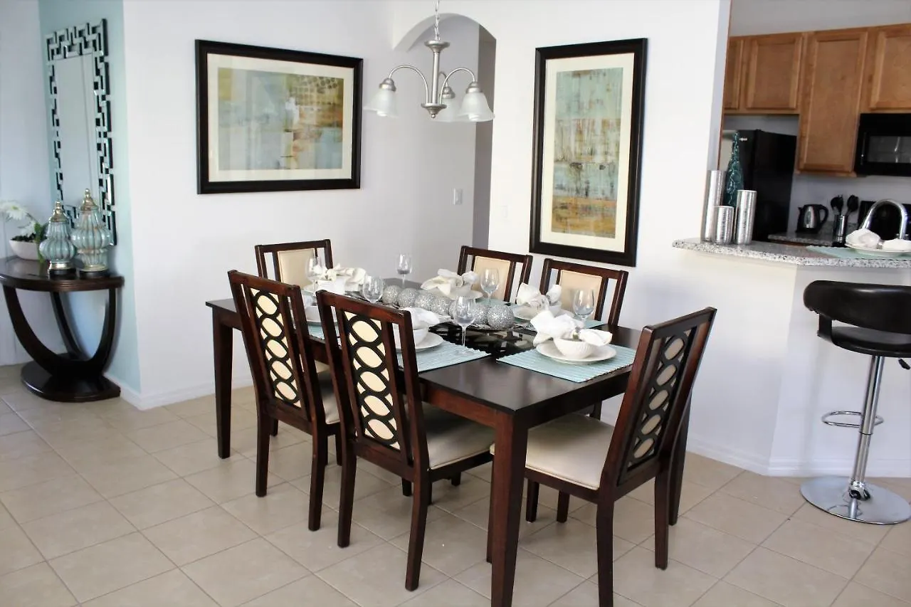 Ideal For Families & Couples - Lake View - South Facing Pool & Spa - Game Room - Providence Golf Community - Access To Resort Amenities Davenport Holiday home