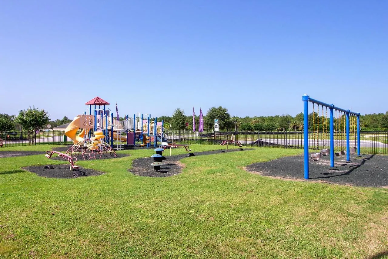 Ideal For Families & Couples - Lake View - South Facing Pool & Spa - Game Room - Providence Golf Community - Access To Resort Amenities Davenport United States